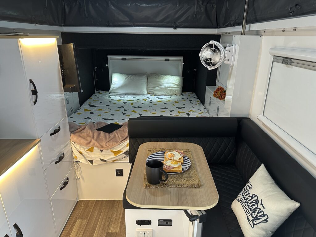 Expedition-15E