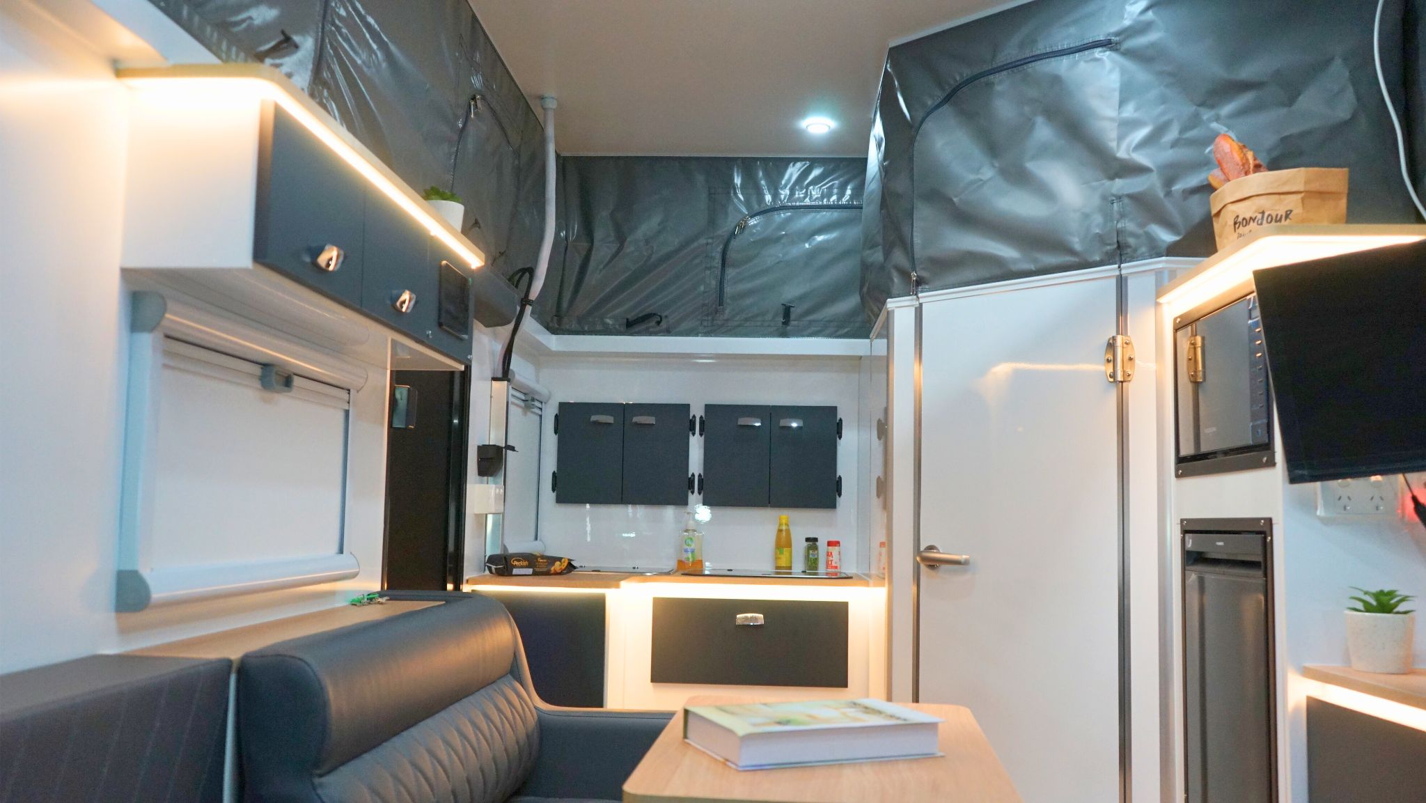 Frontier 13c Interior