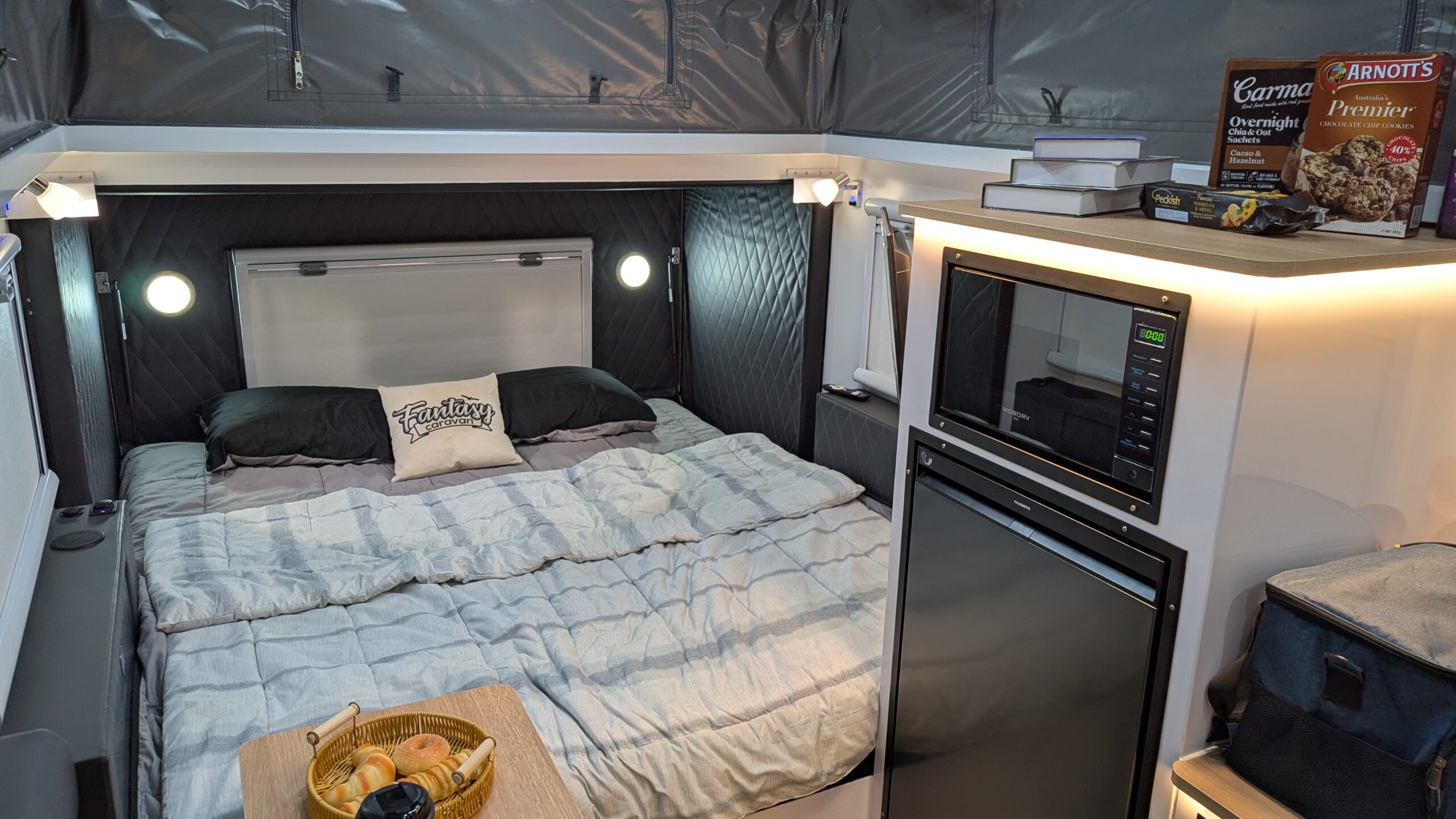 Frontier 17D Interior