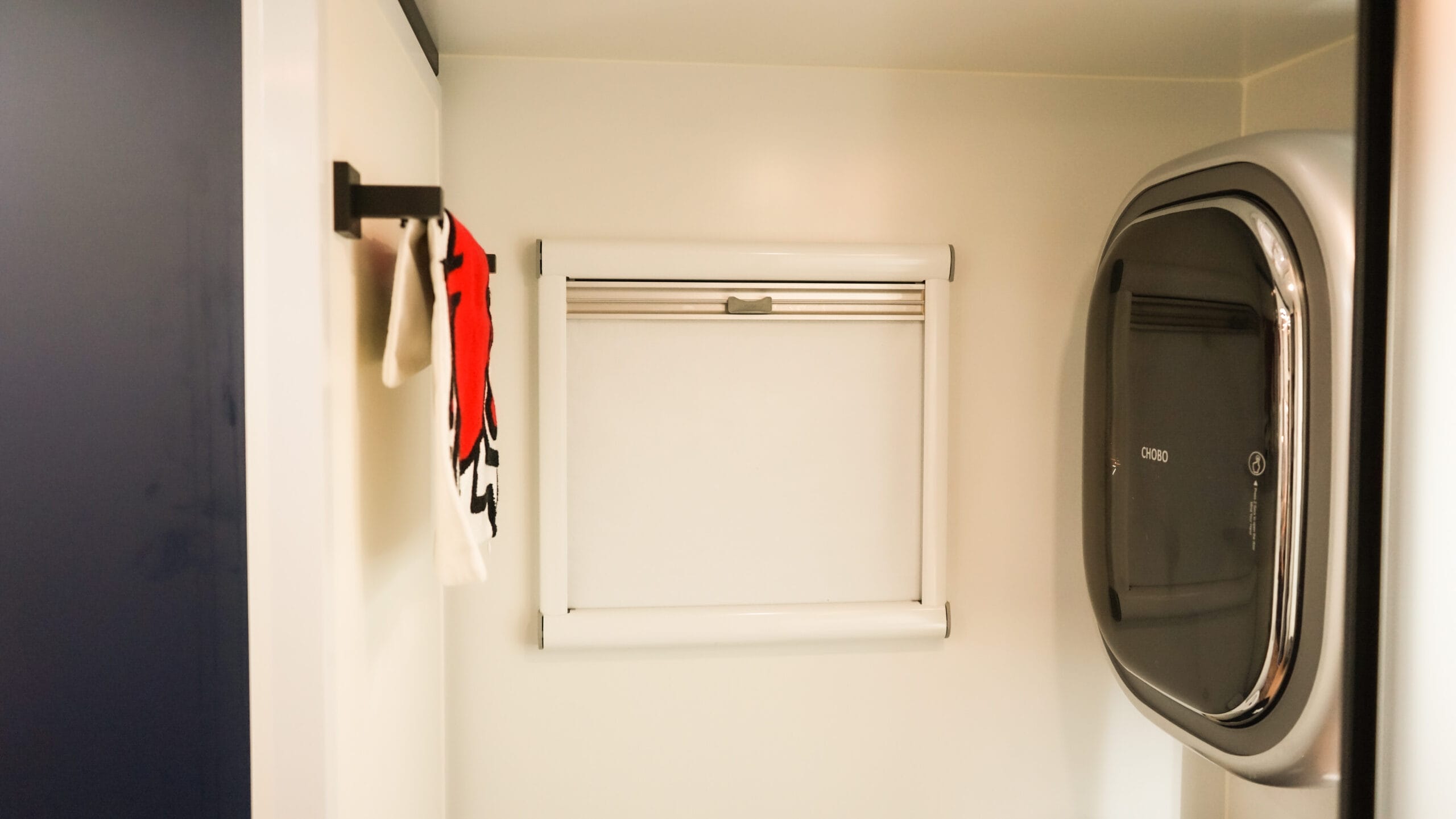 Interior of Fantasy Caravan Horizon-19