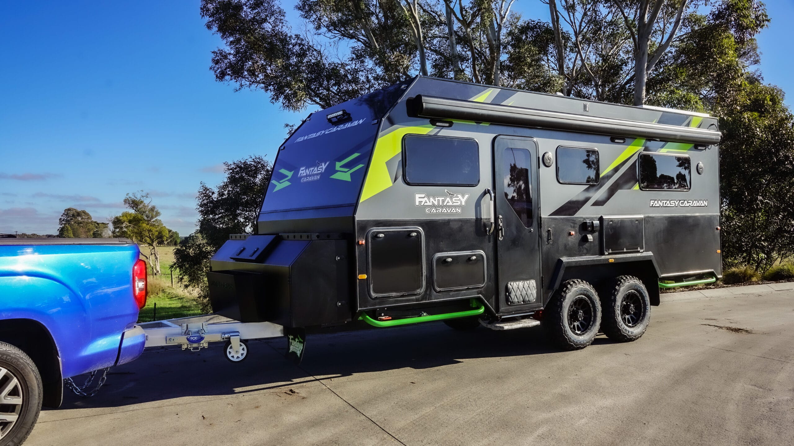 Exterior of Fantasy Caravan Toy Hauler 19