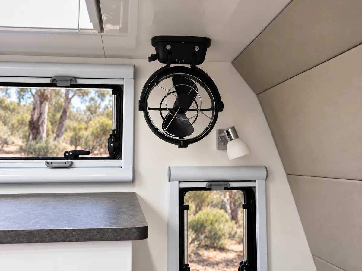 12V swivel fan in a Fury 48V