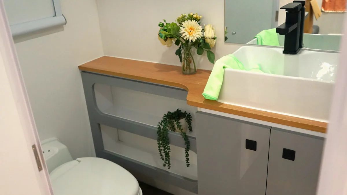 Fury 48V ensuite with toilet and vanity